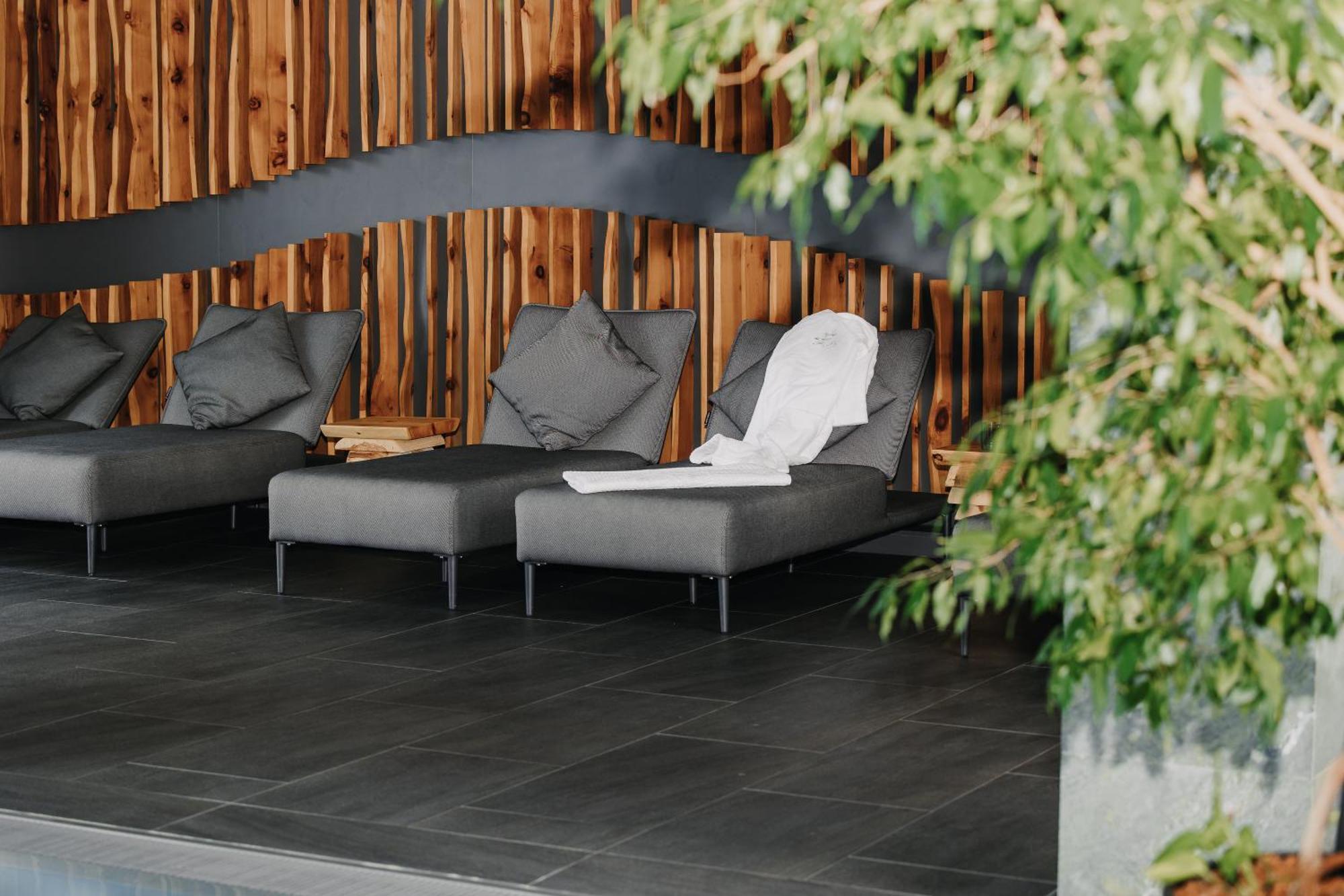 Almgut - Mountain Wellness Hotel ซังก์ท มาร์กาเรเธน เอม ลุงเงา ภายนอก รูปภาพ