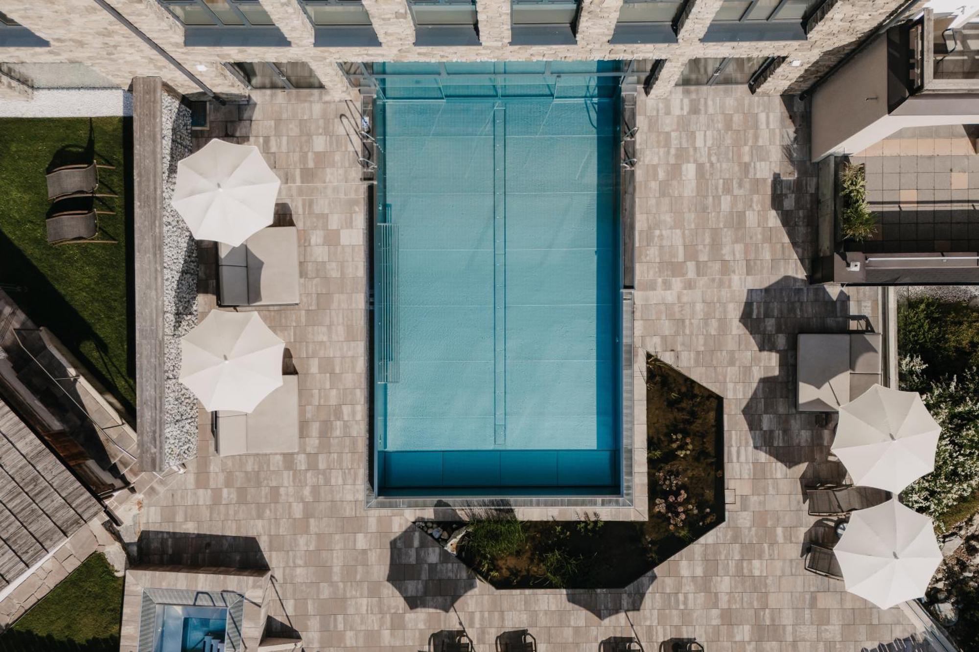 Almgut - Mountain Wellness Hotel ซังก์ท มาร์กาเรเธน เอม ลุงเงา ภายนอก รูปภาพ